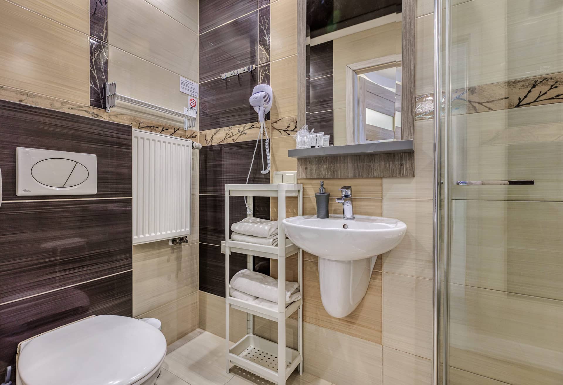 Apartament Turkusowy z Jacuzzi i Sauną, zdjęcie 9
