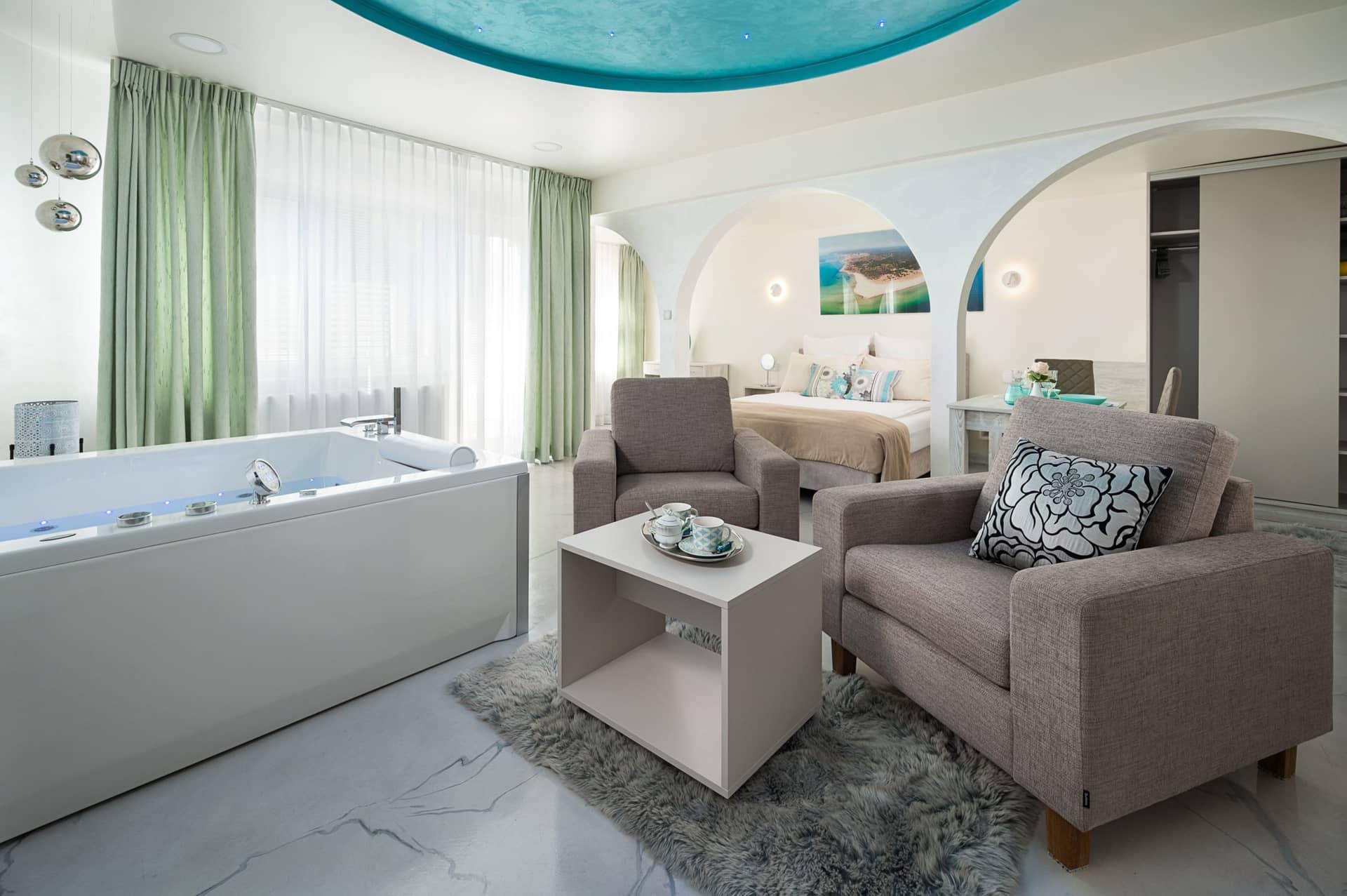 Apartament Lazurowy z jacuzzi, Elegante Władysławowo