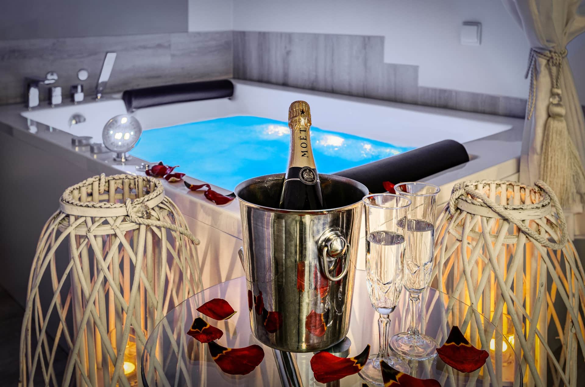 Morski apartment with jacuzzi, Elegante Władysławowo