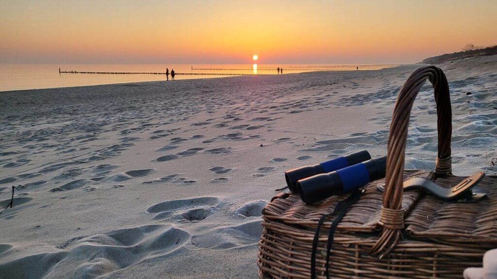 koszyk na plaży